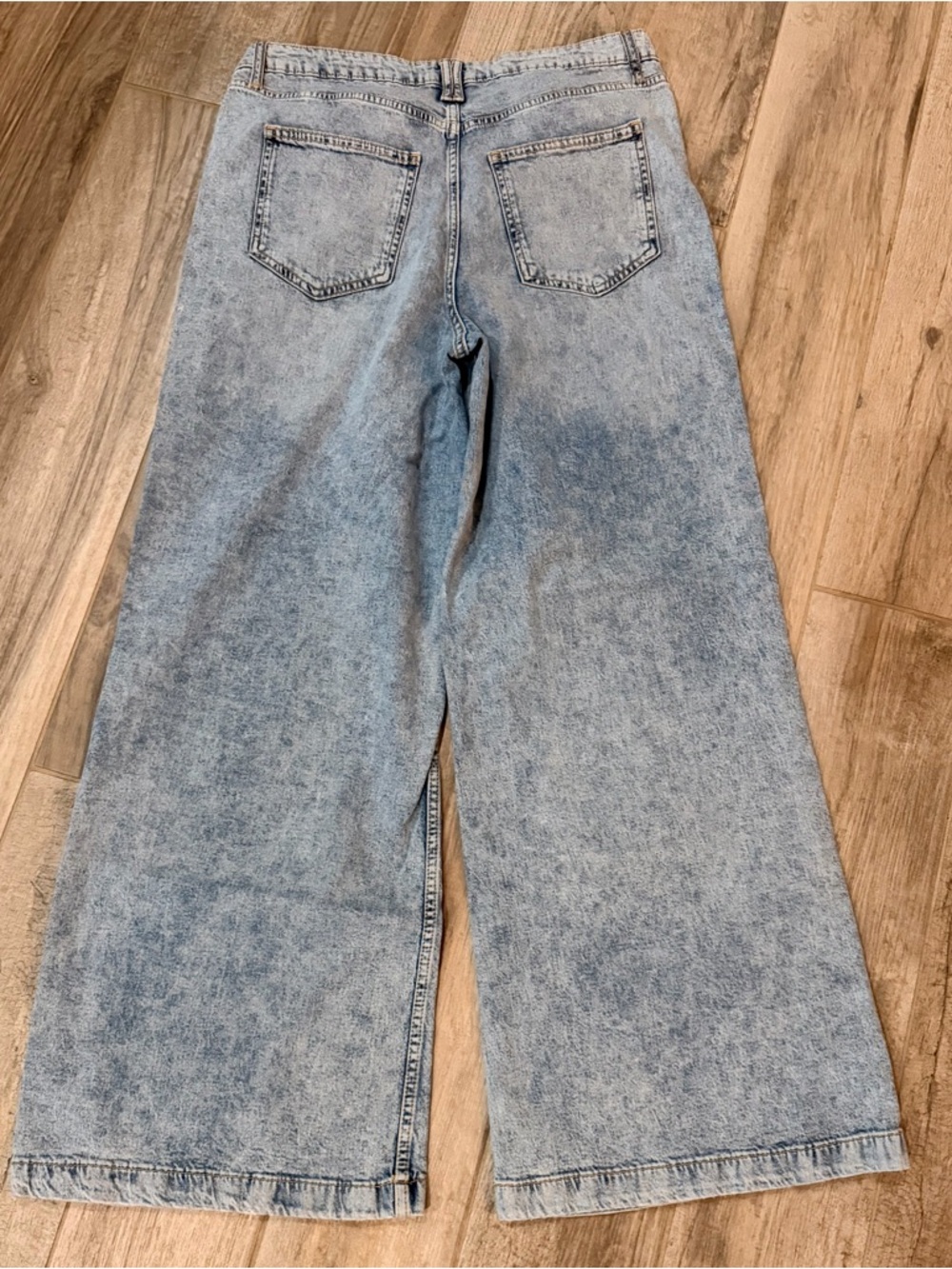 ON 34th wide leg high rise jeans sz 10 30x30 ankle flare - Picture 3 of 7